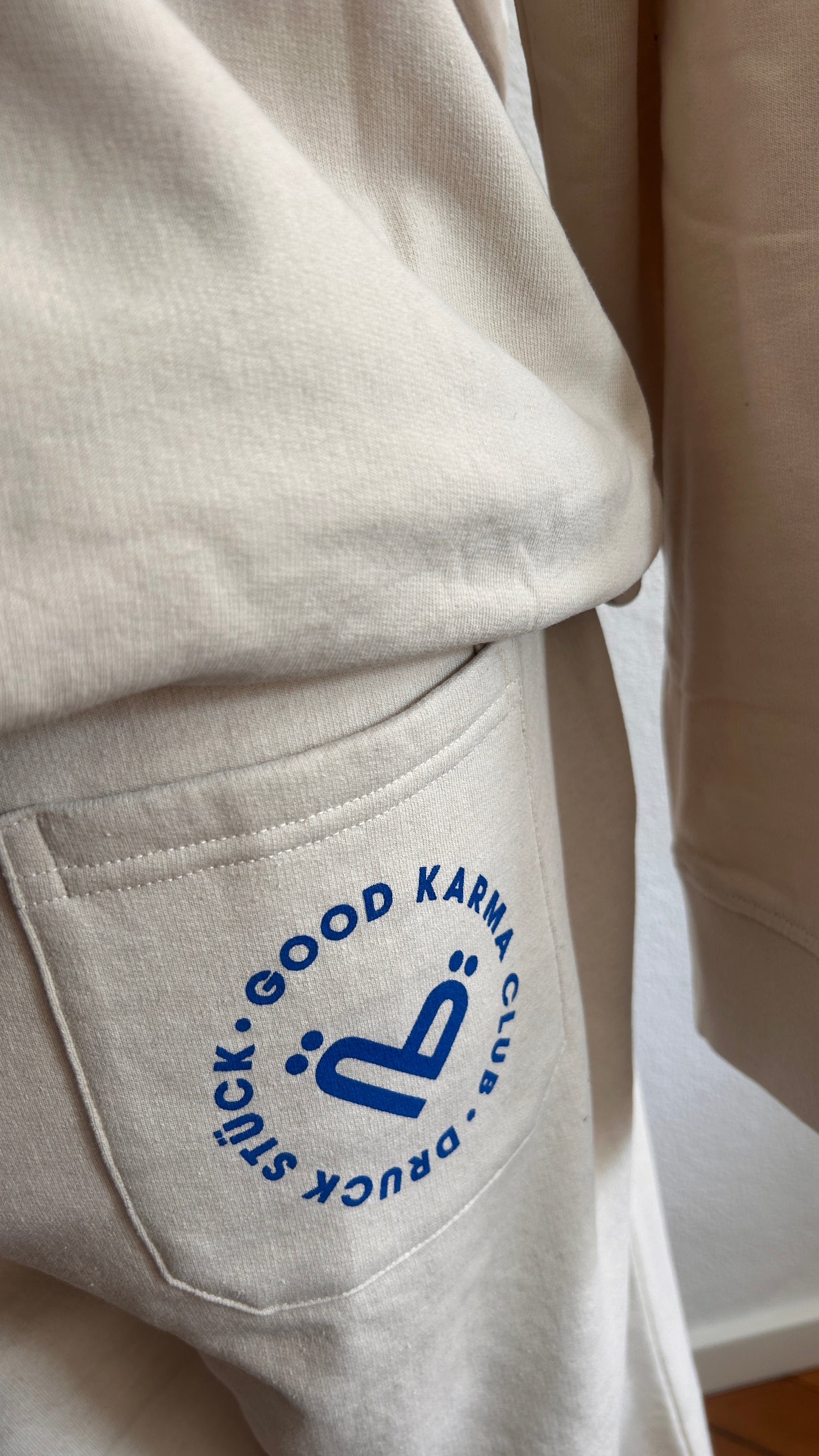 Sweathose Kim Good Karma Club unisex