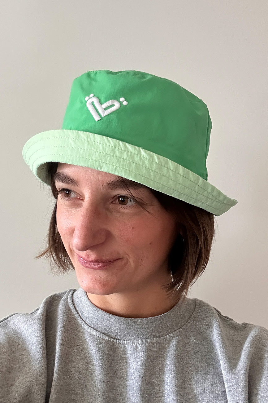 Wendbarer Bucket Hat Remy Crew Herz unisex