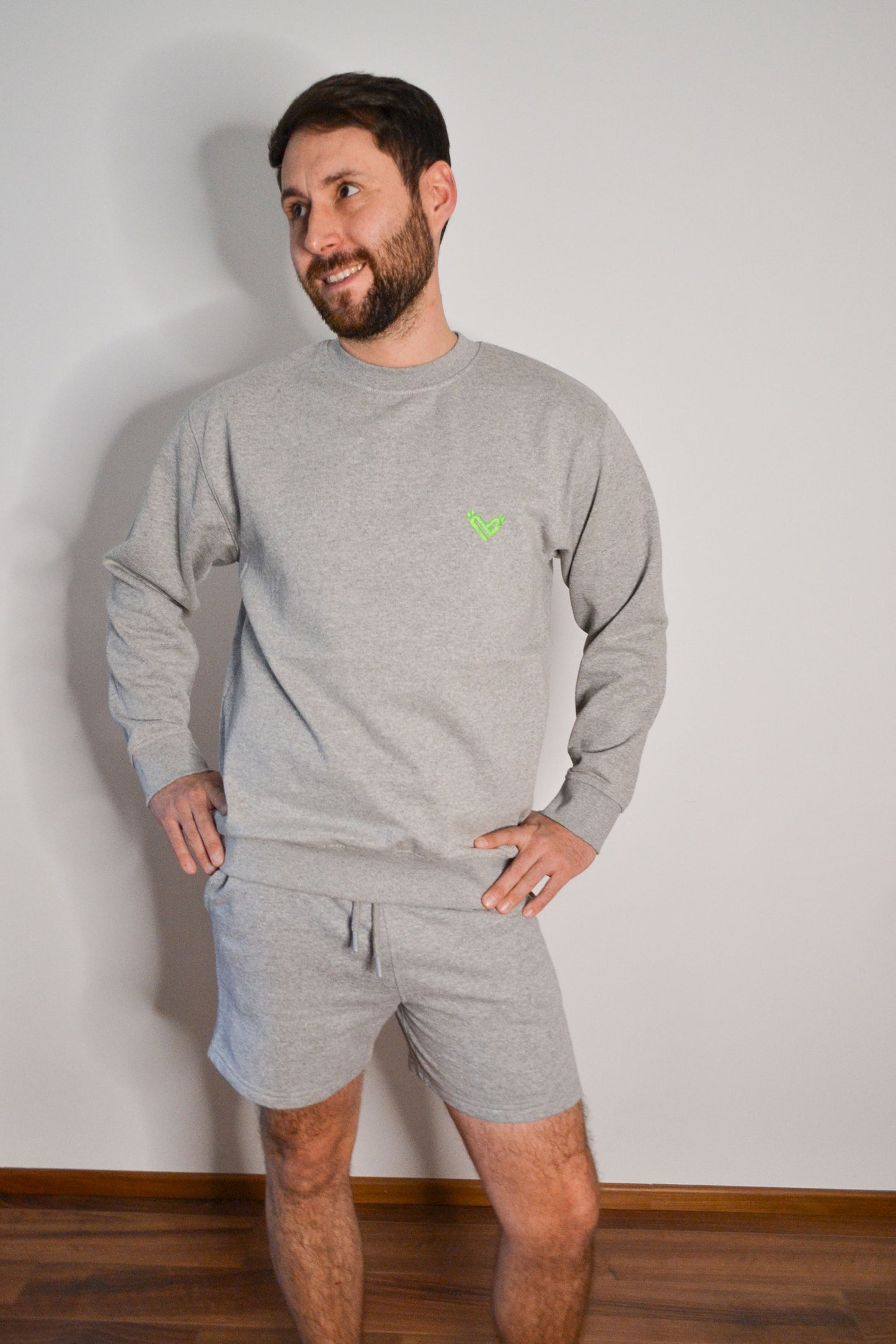 Sweatshort Milo Crew Herz kurz unisex